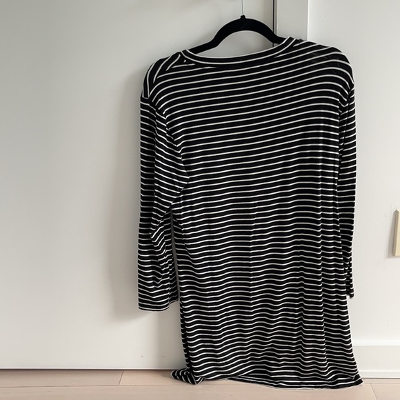 Amour Vert 3/4 sleeve tshirt dress - Picture 2 of 3